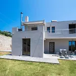 Sofia فيلة Pondi