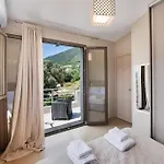 فيلة Sofia *